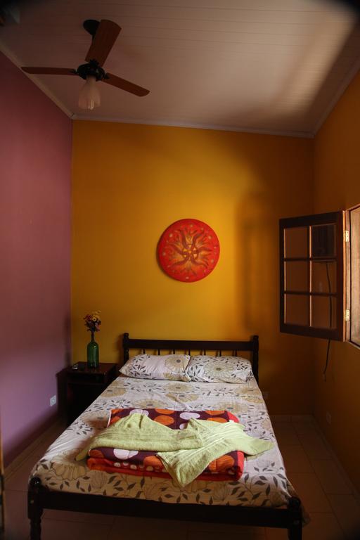 Namaste Hostel E Pousada Paraty Araquari Oda fotoğraf