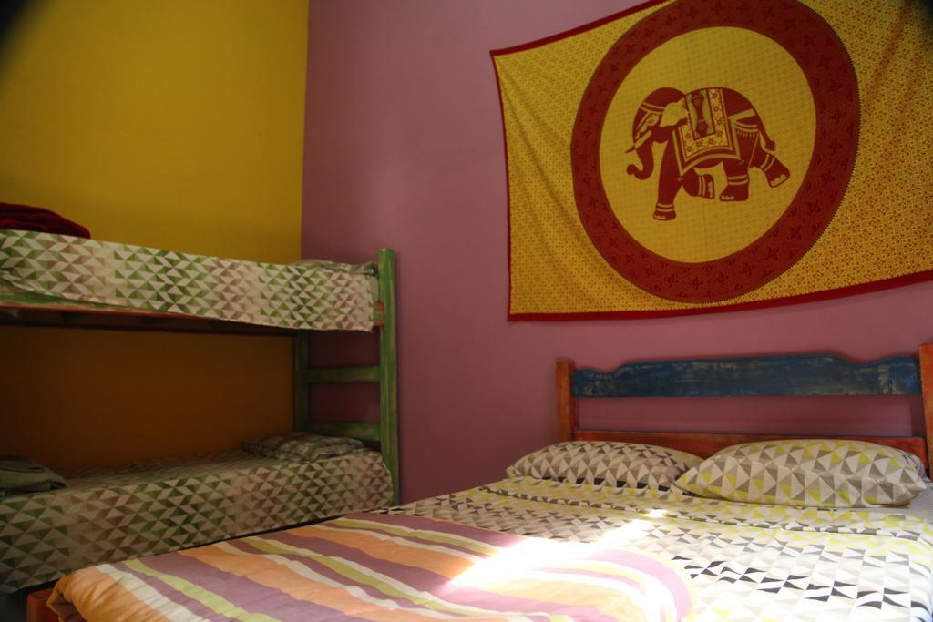 Namaste Hostel E Pousada Paraty Araquari Oda fotoğraf