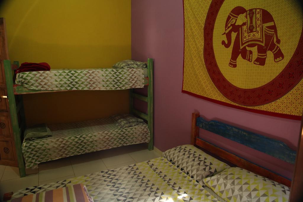 Namaste Hostel E Pousada Paraty Araquari Oda fotoğraf
